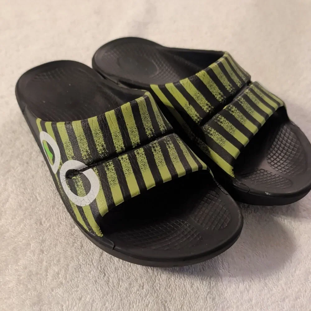 OOFOS Men's OOahh Slip On Slide Sandals Black Yellow M5 W7
